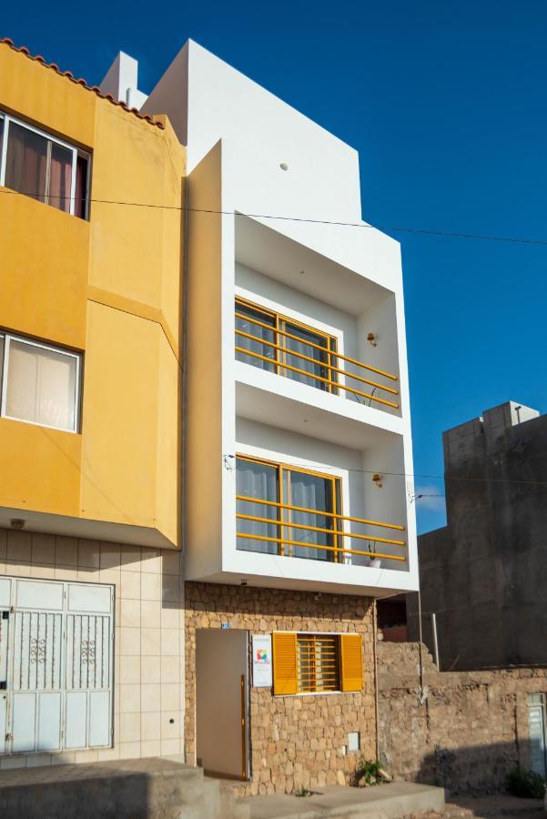 Apartamento Fatima Amwilla Guesthouse Mindelo Kültér fotó